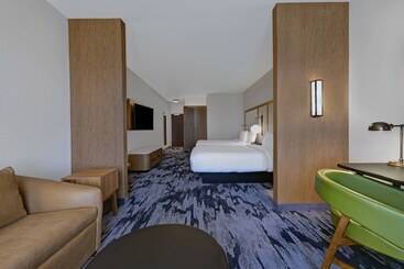 فندق Fairfield Inn & Suites By Marriott Milwaukee Brookfield