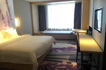 Lavande Hotel Xiantao Xintiandi International Plaza