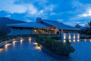 渡假胜地  Niraamaya Retreats Samroha Athirappilly