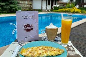 Family Hotel Old Time