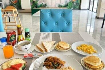 فندق Dome Kata Resort