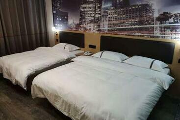 Thank Inn Chain Hotel Luoyang Mengjin County Yellow River Avenue Bus Station