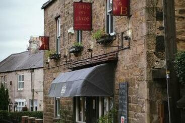 צימר Laburnum Guest House At Bistro En Glaze