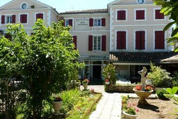 膳宿费 Le Manoir Des Anges