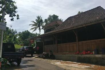 بنسيون Homestay Joyo