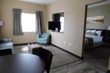 هتل Island Suites