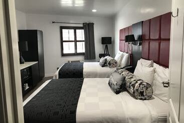 Legend Hotel Hollywood