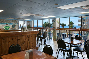 هتل Grande Cayman Resort