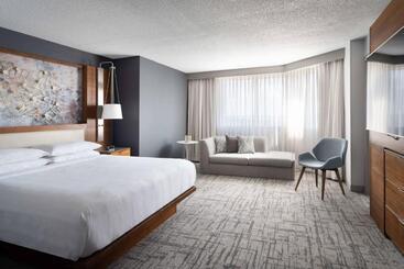 هتل Marriott Greensboro Downtown