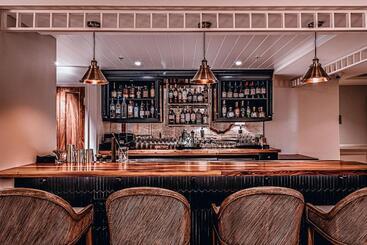 فندق The Bellmoor Inn And Spa