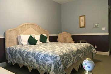 ホテル Victorian Veranda Country Inn