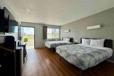 Motel 6 Delano, Ca