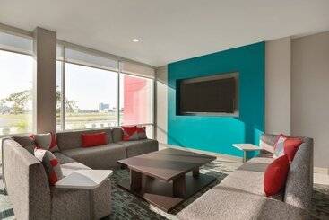 Avid Hotels   Boston Logan Airport   Revere, An Ihg