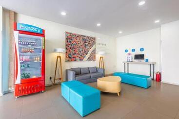 Hanting Hotel Jinan Laiwu Fengcheng West Street