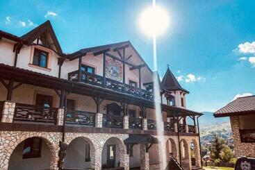 Отель Complex Dvir Kniazhoiy Korony