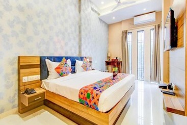 Fabhotel 7th Crossing Malviya Nagar