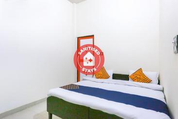 酒店 Spot On 70980 Moon Guest House