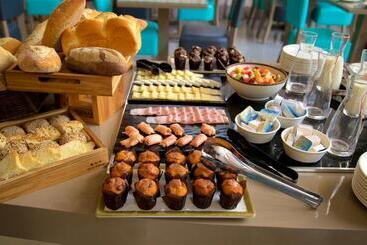 בית מלון כפרי Vila Gale Paulista