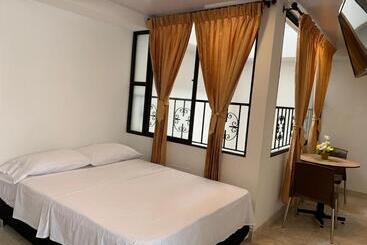 ペンション Hostel Casa Zambrano