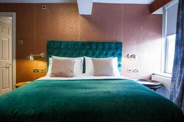 Отель The Bulls Head By Innkeeper S Collection