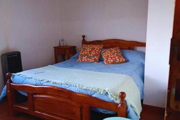 ペンション The Blue Glacier