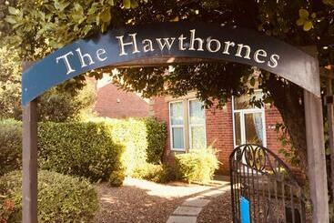 ペンション The Hawthornes Licensed Guest House