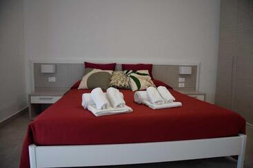 アパートホテル Albachiara Residence