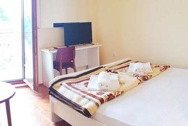 پانسیون Momo Sea View Apartments