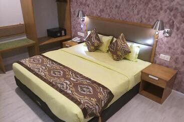 K Garden Hotel Sdn Bhd