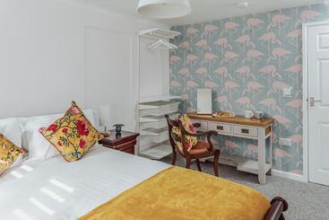 Отель The Olde Malthouse Inn