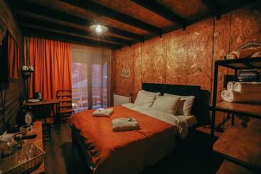 Wooden Hotel Kazbegi