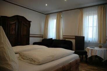 Общежитие Dinkelsbühler Hof