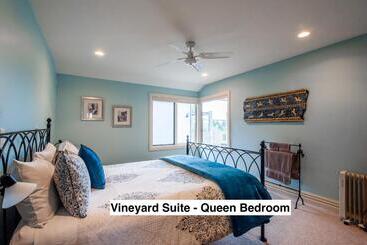 تختخواب و صبحانه Grey Ridge Vineyard Experience