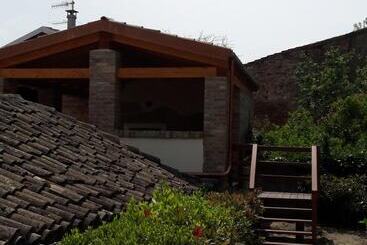 בית מלון כפרי Albergo Diffuso Belvedere