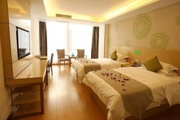 Отель Greentree Inn Suzhou Yongqiao District Fuxiao Avenue