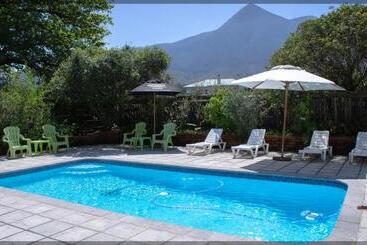 ペンション Andelomi Nature's Rest