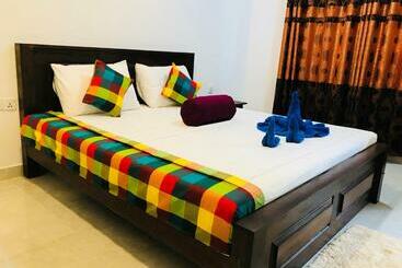 פנסיון Pearl House Resort