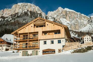 아파트호텔 Vila Altonn