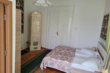 بنسيون Casa Anda