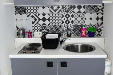 פנסיון Flower Suites Sorrento