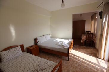 بنسيون Villa Mondi