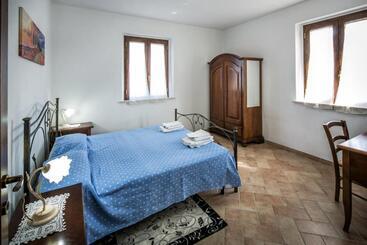 Отель Agriturismo La Rosa Montefalco