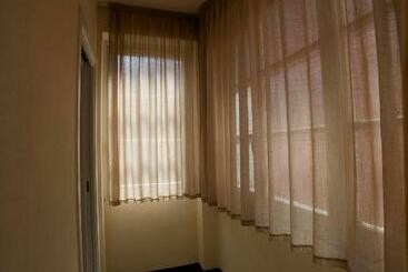 بنسيون Erasmo Rooms & Breakfast