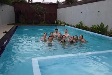 פנסיון Ocean View Tourist Guest House At Negombo Beach