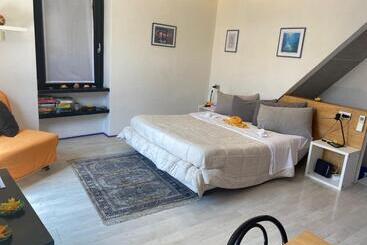 ペンション Vernazza Vacation