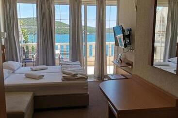 פנסיון Villa Slavka