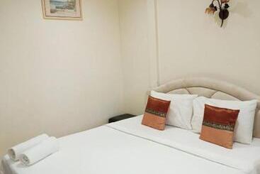 ペンション Wattana Bungalow