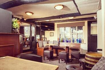 ユースホステル The Cock Inn