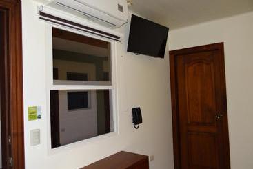 هتل Veranda