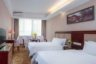 Vienna Hotel Longgang Nanlian